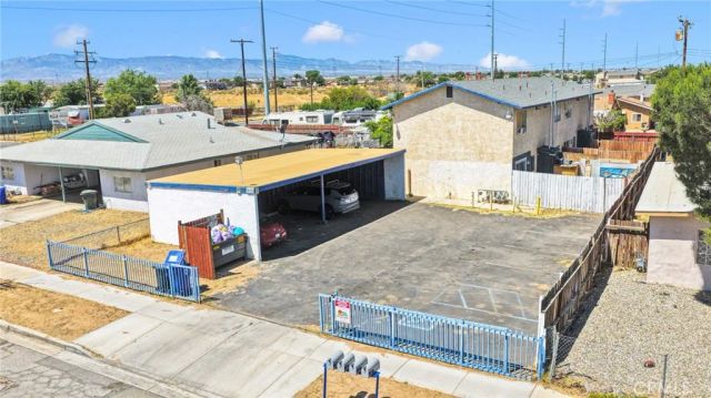 18130 Casaba Road, Adelanto, CA 92301