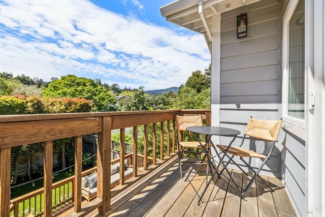 44 Catalpa Ave, Mill Valley, CA 94941