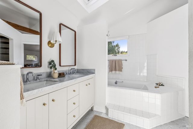 44 Catalpa Ave, Mill Valley, CA 94941