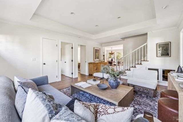 44 Catalpa Ave, Mill Valley, CA 94941