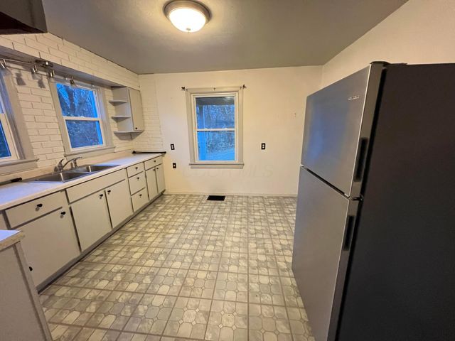 3145 Troy Road, Springfield, OH 45504