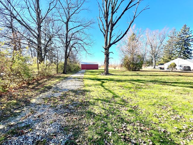 3145 Troy Road, Springfield, OH 45504