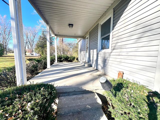 3145 Troy Road, Springfield, OH 45504