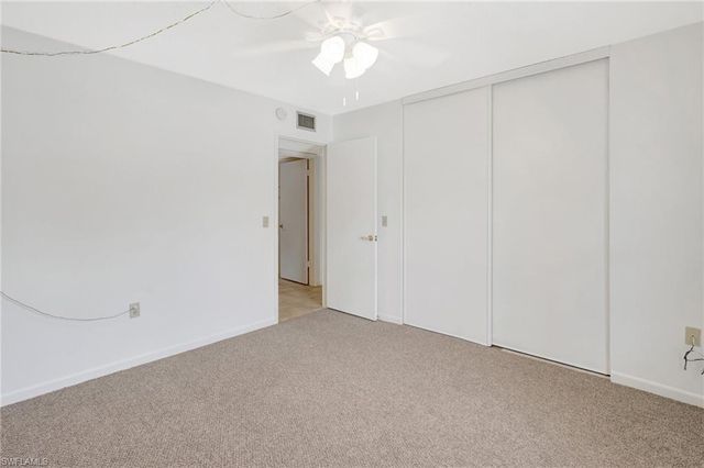 151 Cypress WAY E # D3, Naples, FL 34110