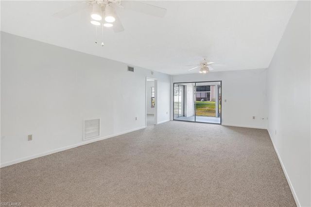 151 Cypress WAY E # D3, Naples, FL 34110