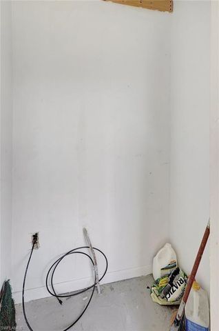 151 Cypress WAY E # D3, Naples, FL 34110