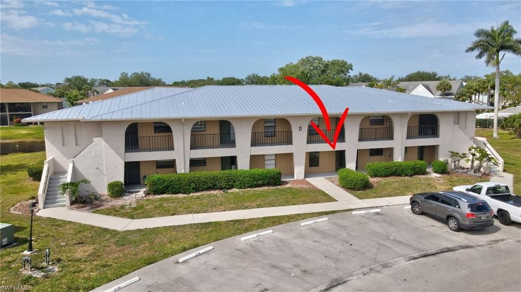 151 Cypress WAY E # D3, Naples, FL 34110