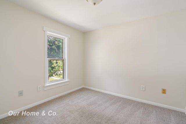 240 W 3rd Street, Imlay City, MI 48444