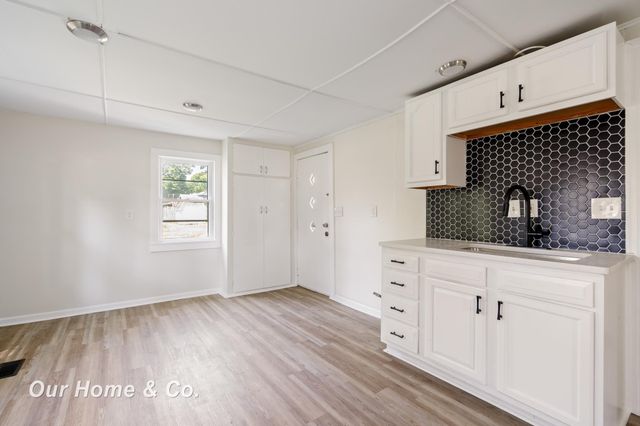 240 W 3rd Street, Imlay City, MI 48444