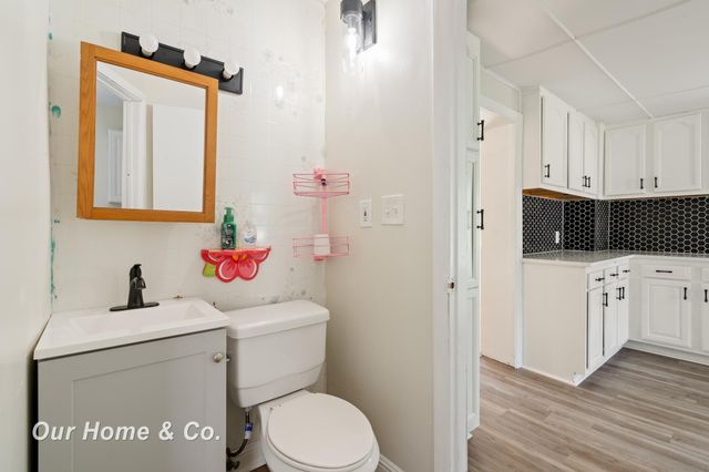 240 W 3rd Street, Imlay City, MI 48444