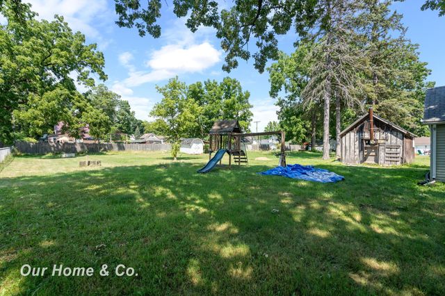 240 W 3rd Street, Imlay City, MI 48444