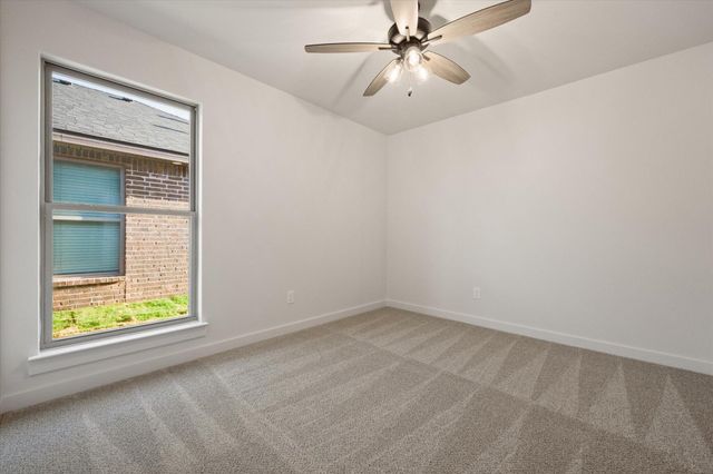 2424 Aberdeen Avenue, Wolfforth, TX 79382