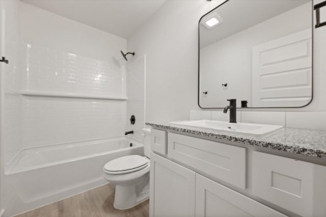 2424 Aberdeen Avenue, Wolfforth, TX 79382