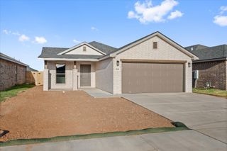 2424 Aberdeen Avenue, Wolfforth, TX 79382