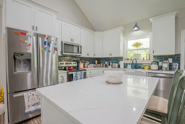 662 Ketner Mill Road, Whitwell, TN 37397