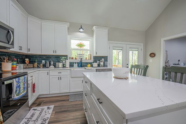 662 Ketner Mill Road, Whitwell, TN 37397