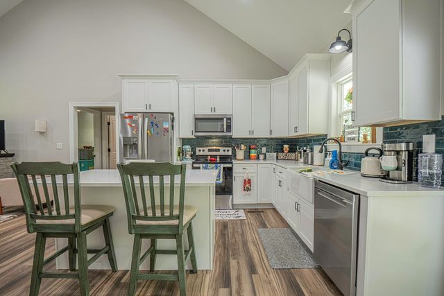 662 Ketner Mill Road, Whitwell, TN 37397