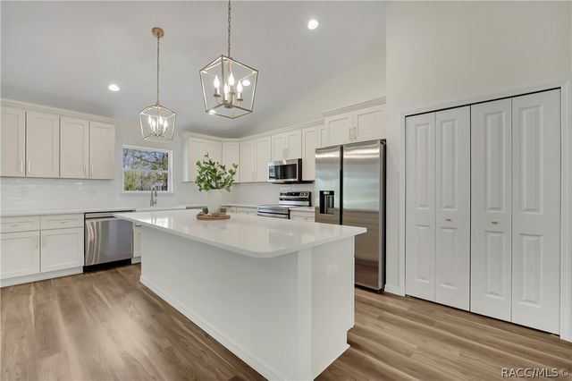 11929 W Cornflower Drive, Crystal River, FL 34428