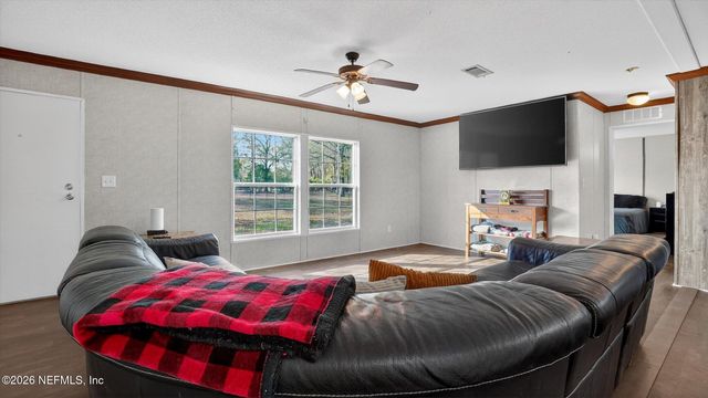 121 MELANIE Lane, Middleburg, FL 32068