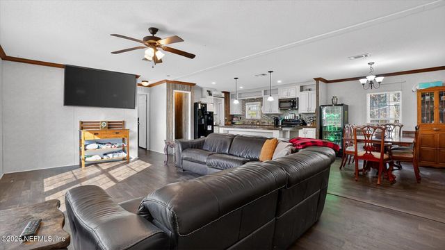 121 MELANIE Lane, Middleburg, FL 32068