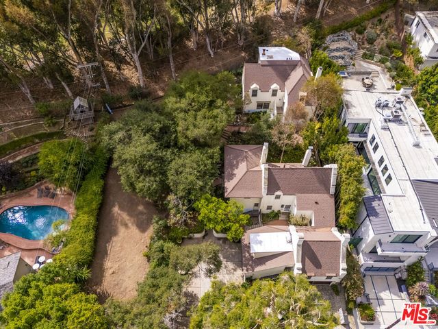 271 Beloit Avenue, Los Angeles, CA 90049