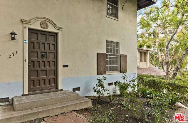 271 Beloit Avenue, Los Angeles, CA 90049