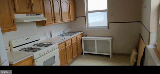 2229 S 11TH ST, Philadelphia, PA 19148