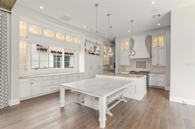 10012 HYPERION LANE, Golden Oak, FL 32836