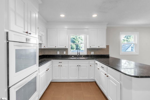 116 Valley Drive, Greer, SC 29651