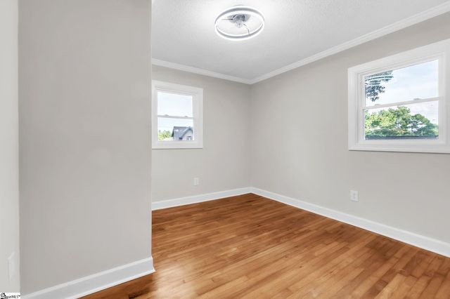 116 Valley Drive, Greer, SC 29651