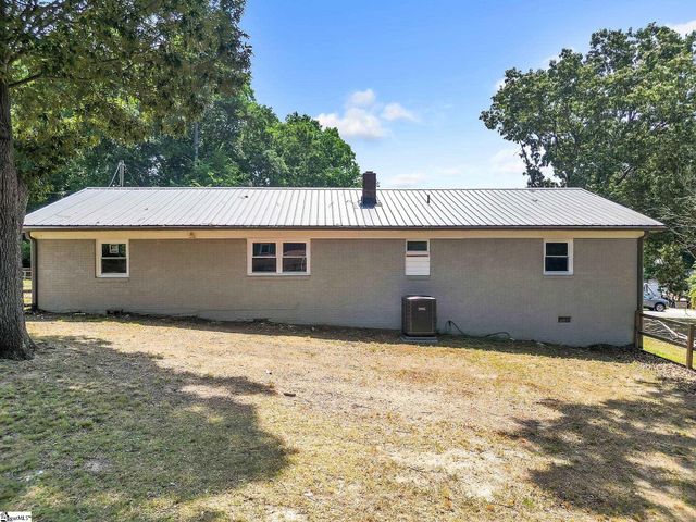 116 Valley Drive, Greer, SC 29651