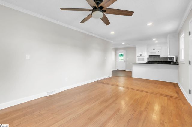 116 Valley Drive, Greer, SC 29651