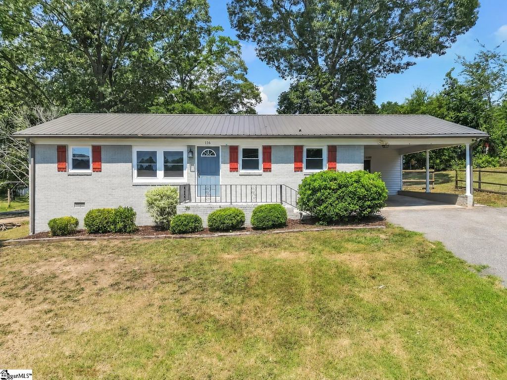 116 Valley Drive, Greer, SC 29651