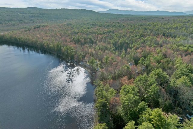 31 Lake Shore Drive, Effingham, NH 03882