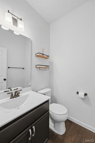 296 Cambridgeshire Court, St Peters, MO 63376