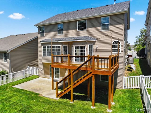 296 Cambridgeshire Court, St Peters, MO 63376