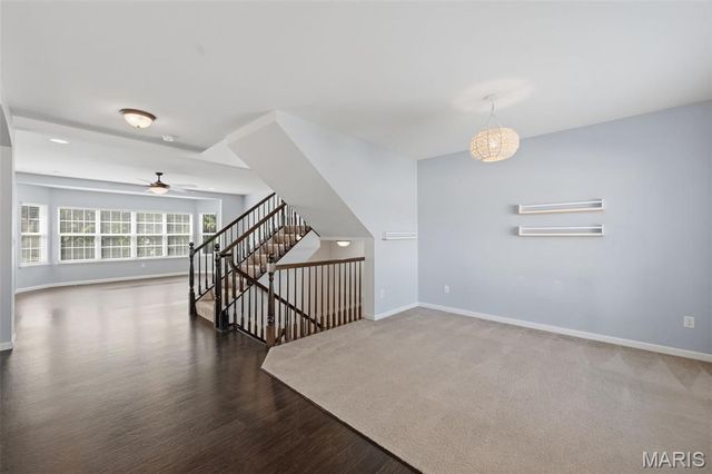 296 Cambridgeshire Court, St Peters, MO 63376