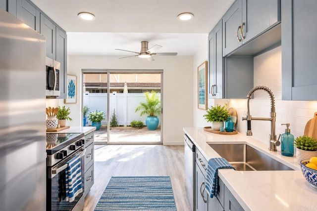 846 DANA POINT Way, Oceanside, CA 92058