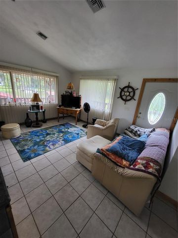 2377 NW 34TH PLACE, Lake Panasoffkee, FL 33538