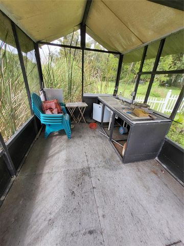 2377 NW 34TH PLACE, Lake Panasoffkee, FL 33538