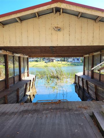 2377 NW 34TH PLACE, Lake Panasoffkee, FL 33538