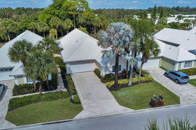 9213 Heathridge Drive, West Palm Beach, FL 33411