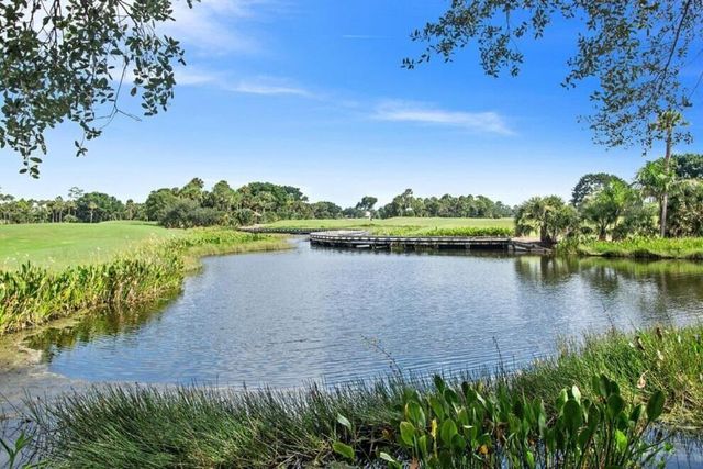 9213 Heathridge Drive, West Palm Beach, FL 33411