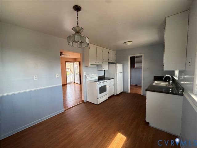 4819 Twila Ln, North Chesterfield, VA 23234