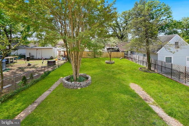 5309 CHESAPEAKE RD, Hyattsville, MD 20781