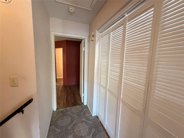 2379 Briarwest Boulevard 93, Houston, TX 77077