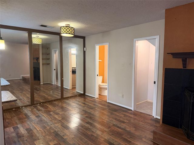 2379 Briarwest Boulevard 93, Houston, TX 77077