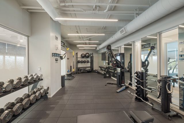 700 12th Ave S Unit 1002, Nashville, TN 37203