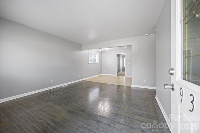 9300 Edgevale Drive, Charlotte, NC 28216