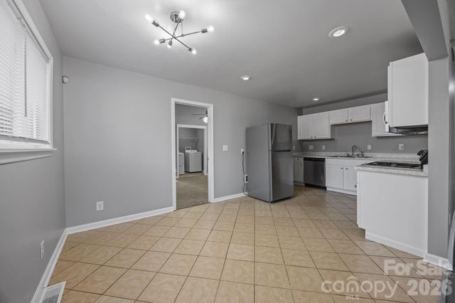 9300 Edgevale Drive, Charlotte, NC 28216